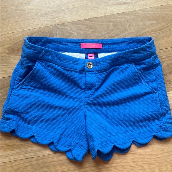 Lilly Pulitzer Pants - Lily Pulitzer Scalloped Shorts